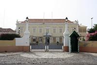 Präsidentenpalast in Praia &ndash; &copy; Anna Stiebing (Eberhardt TRAVEL)