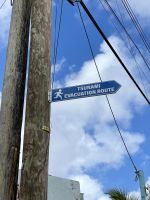 Respektvolle Wegweiser &ndash; &copy; Anne Schröder (Eberhardt TRAVEL)