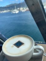 Kaffeegenuss mit Blick auf Kingstown &ndash; &copy; Anne Schröder (Eberhardt TRAVEL)