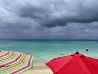 Multifunktional: Sonnen- und Regenschirme &ndash; &copy; Anne Schröder (Eberhardt TRAVEL)