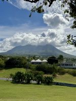 Nevis Peak &ndash; &copy; Anne Schröder (Eberhardt TRAVEL)