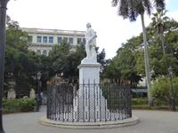 Plaza de Armas, Denkmal Carlos Manuel de Cespedes &ndash; &copy; Sabine Letzybyll (Eberhardt TRAVEL)