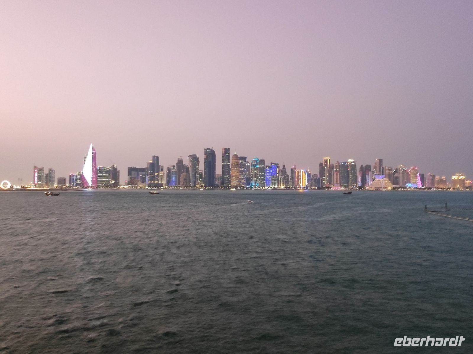 Skyline von Doha, Katar &ndash; &copy; Sten Bernhardt (Eberhardt TRAVEL)
