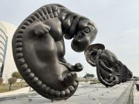 The Miraculous Journey - Skulptur von Damien Hirst