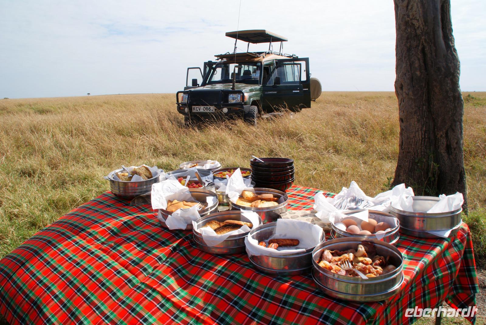 Frühstück in der Masai Mara (3) &ndash; &copy; Susanne Schirmann (Eberhardt TRAVEL)