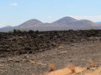 0820 Tsavo-West Nationalpark - Lavafeld &ndash; &copy; Annette Weise (Eberhardt TRAVEL)