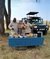 229 Erinnerung Frühstück in der Mara &ndash; &copy; Susanne Schirmann (Eberhardt TRAVEL)