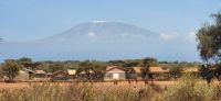 300 Sicht auf das Kilimandscharomassiv &ndash; &copy; Susanne Schirmann (Eberhardt TRAVEL)