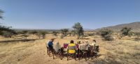 44 unsere Gäste genießen das Buschfrühstück &ndash; &copy; Susanne Schirmann (Eberhardt TRAVEL)