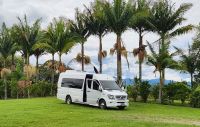 Unser Kleinbus &ndash; &copy; Petra Hady (Eberhardt TRAVEL)