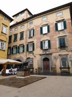 Fassade in Lucca - Toskana &ndash; &copy; Laura Schwanitz (Eberhardt TRAVEL)
