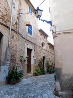 Gassen von Valldemossa - Mallorca &ndash; &copy; Laura Schwanitz (Eberhardt TRAVEL)