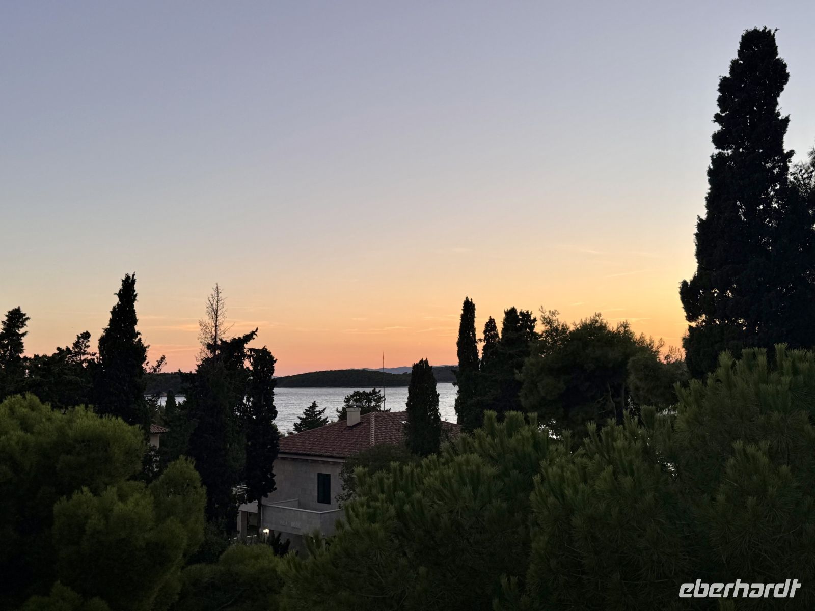 Tag 9 - Sonnenuntergang auf Hvar &ndash; &copy; Christin Kuschka (Eberhardt TRAVEL)