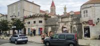 5-18 Trogir, Landtor &ndash; &copy; Konrad Füssel (Eberhardt TRAVEL)