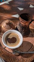20261005_11 ...und einen bosnischen Kaffe zum Genießen.jpg &ndash; &copy; Michael Rass (Eberhardt TRAVEL)
