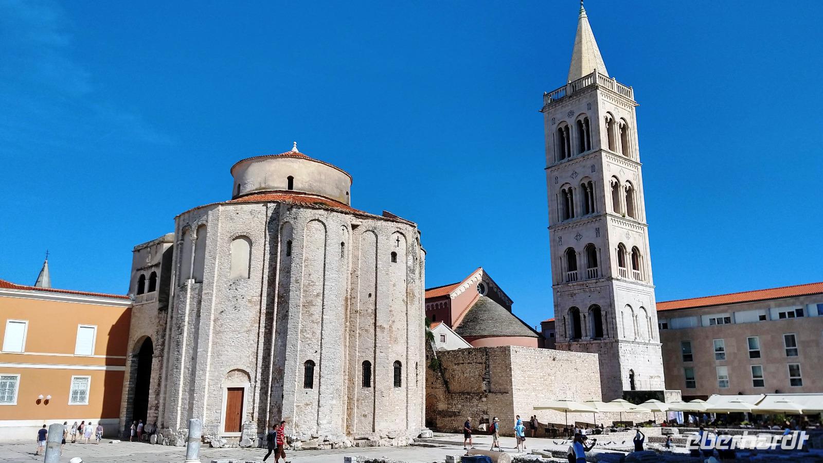 013 Zadar, Forum, Campanile der Kathedrale und Donatuskirche &ndash; &copy; Konrad Füssel (Eberhardt TRAVEL)