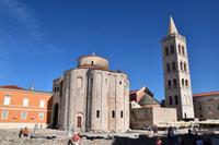 012 Zadar, Forum, Campanile der Kathedrale und Donatuskirche &ndash; &copy; Konrad Füssel (Eberhardt TRAVEL)