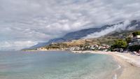 213 Podgora, Strand