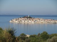 Blick auf Primosten &ndash; &copy; Sylvia Sann (Eberhardt TRAVEL)
