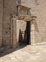 Südtor (Hafentor) Trogirs &ndash; &copy; Dr. Michael Krause (Eberhardt TRAVEL)