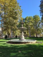 Brunnen am trg Nikole Šubića Zrinskog , Zagreb, Kroatien