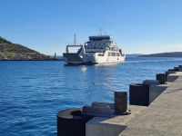 Fähre Četiri Zvonika (Vier Glockentürme), Stinica, Kroatien &ndash; &copy; Saskia Pinnow (Eberhardt TRAVEL)