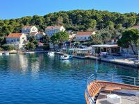Ankunft in Pomena &ndash; &copy; Wolfgang Eckert (Eberhardt TRAVEL)