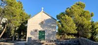 Die Kirche St. Peter &ndash; &copy; Wolfgang Eckert (Eberhardt TRAVEL)