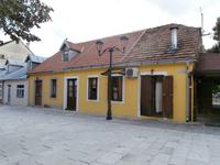 Cetinje &ndash; &copy; Ingrid Langer (Eberhardt TRAVEL)