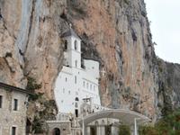Kloster Ostrog &ndash; &copy; Ingrid Langer (Eberhardt TRAVEL)