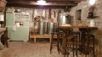 Keller bei kroatischer Familie &ndash; &copy; Maja Petermann (Eberhardt TRAVEL)