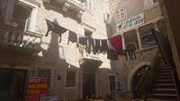 Typisches Bild im Süden, Die Wäsche hängt draußen, Split &ndash; &copy; Simone Willner (Eberhardt TRAVEL)