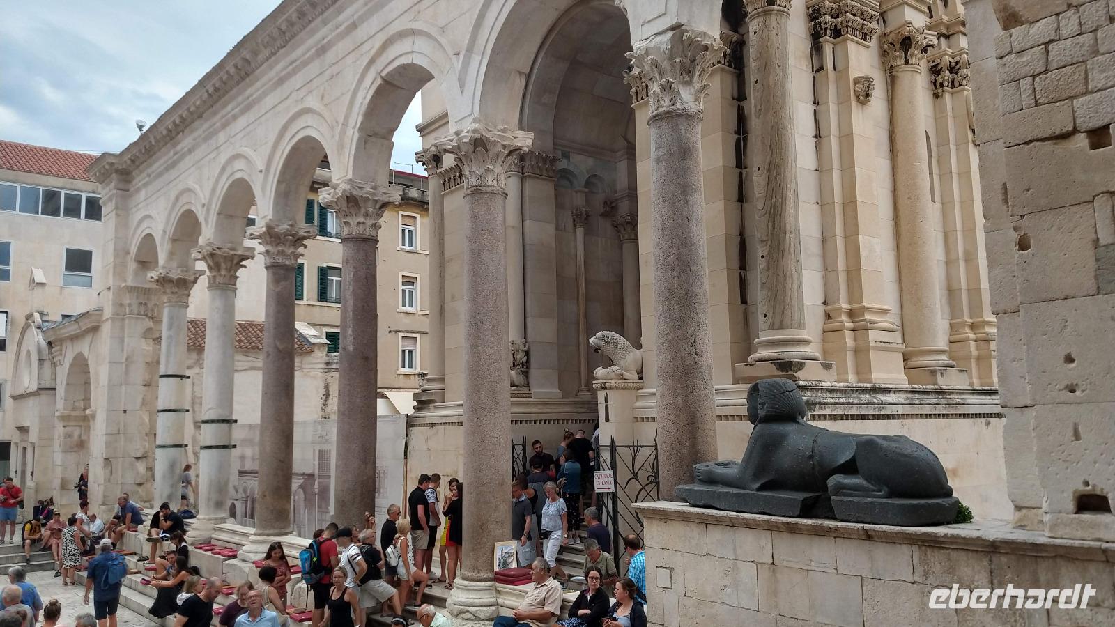 073 Split, Diokletian-Palast, Perestil &ndash; &copy; Konrad Füssel (Eberhardt TRAVEL)