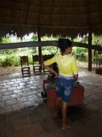 083 Jetzt muss selbst gepresst werden &ndash; &copy; Sandra Schack (Eberhardt TRAVEL)