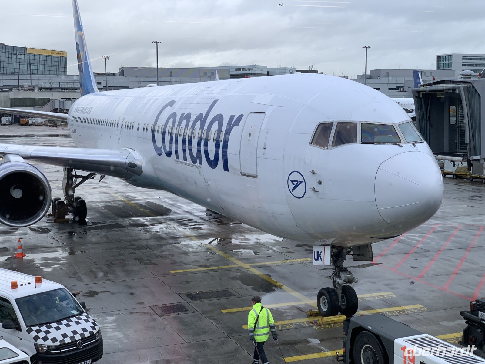 Aber nun ist der Flieger startklar &ndash; &copy; Elke Knappe (Eberhardt TRAVEL)