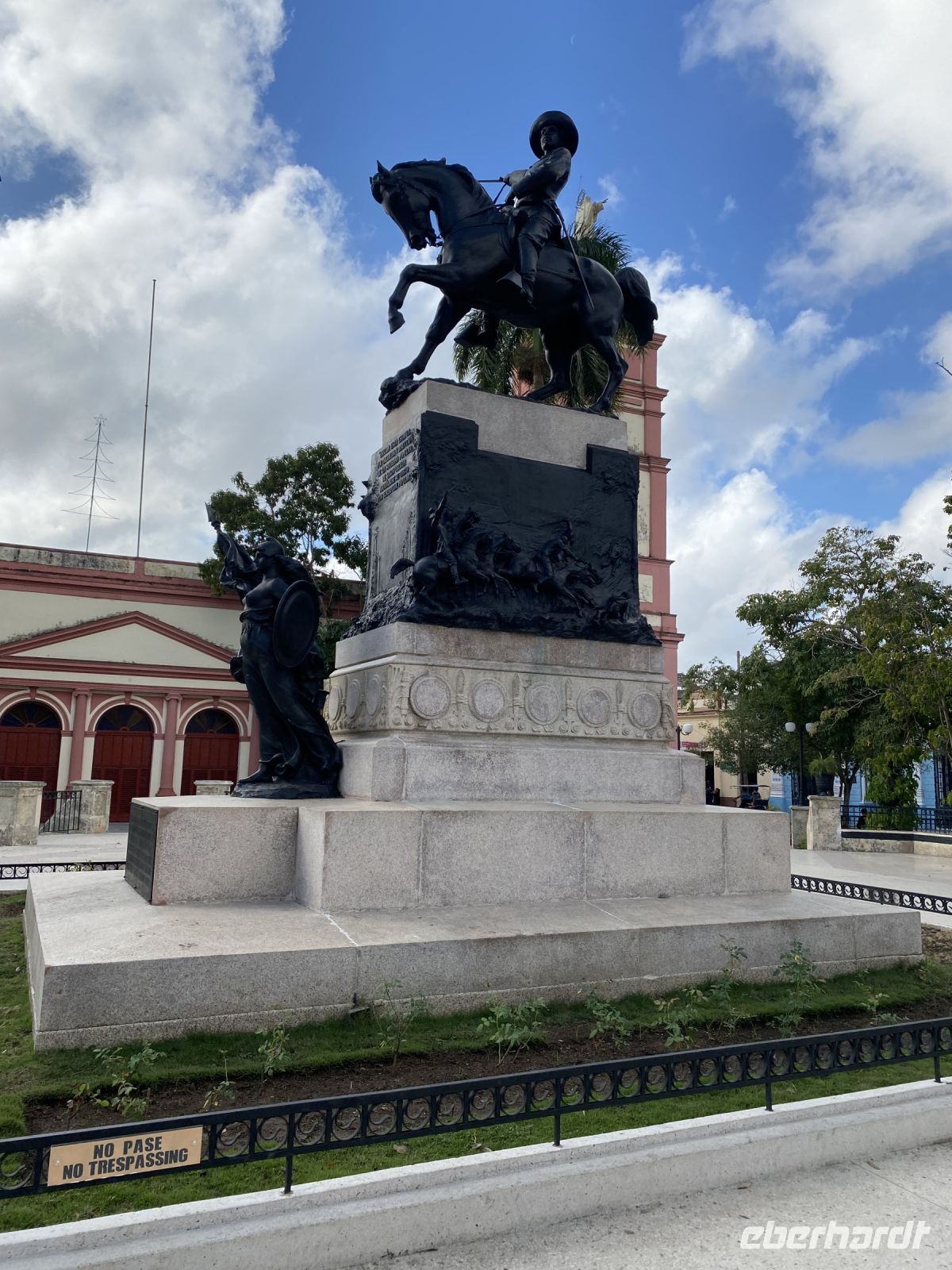 Denkmal für Ignacio Agramonte in Camagüey &ndash; &copy; Elke Knappe (Eberhardt TRAVEL)