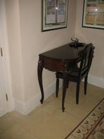 Besichtigung des Zimmers 511 von Hemingway in Hotel Ambos Mundos in Havanna  &ndash; &copy; Stefanie Knisse (Eberhardt TRAVEL)