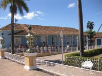 Trinidad - an der Plaza Mayor &ndash; &copy; Annette Zocher (Eberhardt TRAVEL)