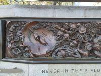 Denkmal für den London Blitz den Luftkrieg um England  &ndash; &copy; Andreas Böcker (Eberhardt TRAVEL)
