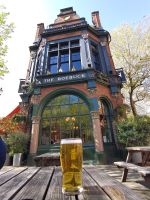 Frisch Gezapftes am Pub The Roebuck (der Rehbock) &ndash; &copy; Andreas Böcker (Eberhardt TRAVEL)