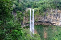 Wasserfall auf Mauritius  &ndash; &copy; Sten Bernhardt (Eberhardt TRAVEL)