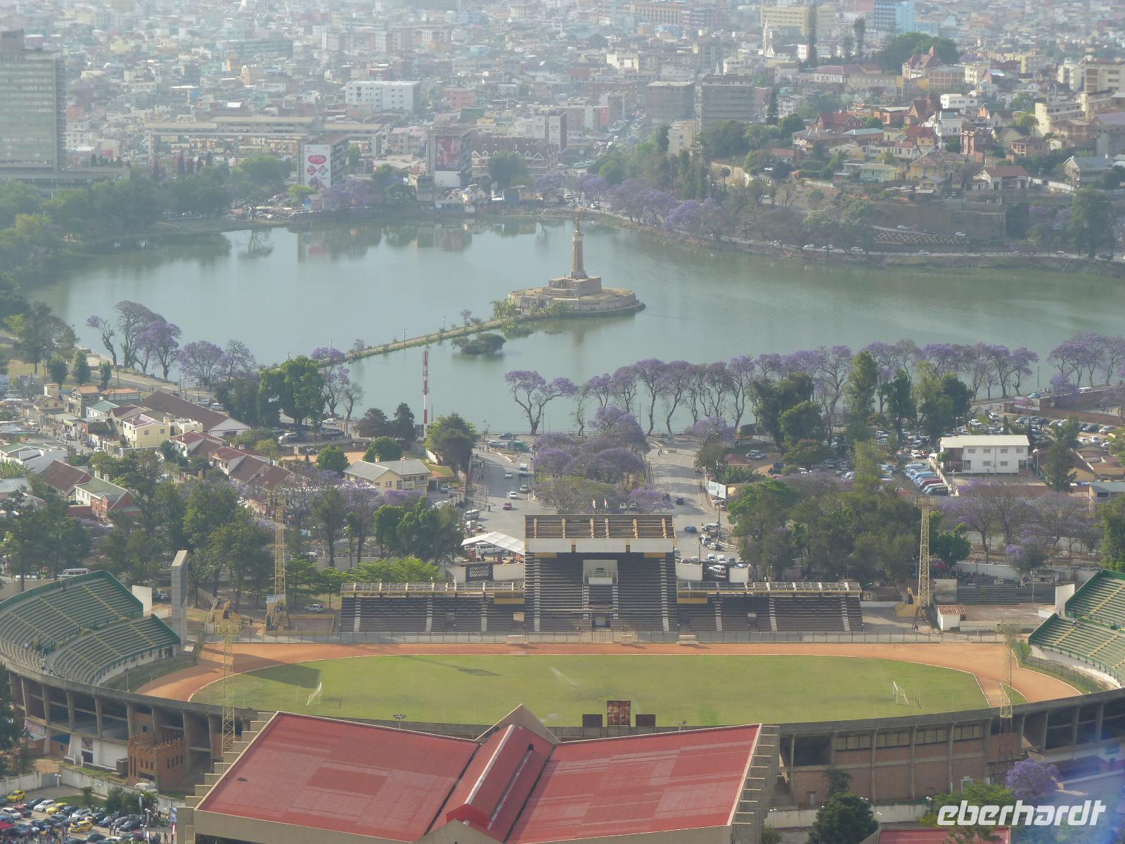 137 Madagaskar - Antananarivo - Blick auf den Anosy-See &ndash; &copy; Jens Petzoldt (Eberhardt TRAVEL)