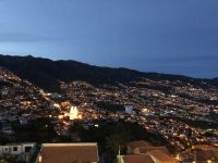 Funchal bei NAcht &ndash; &copy; Sabine C. Seifert (Eberhardt TRAVEL)