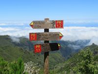 Noch 1,1 km zu Pico Ruivo &ndash; &copy; Marieta Beck (Eberhardt TRAVEL)