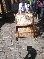 Korbschlitenfahrt - der nächste Bitte &ndash; &copy; Marieta Beck (Eberhardt TRAVEL)