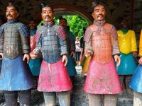 Japanische Terracotta Armee - Monte Palace &ndash; &copy; Monika Cortese (Eberhardt TRAVEL)