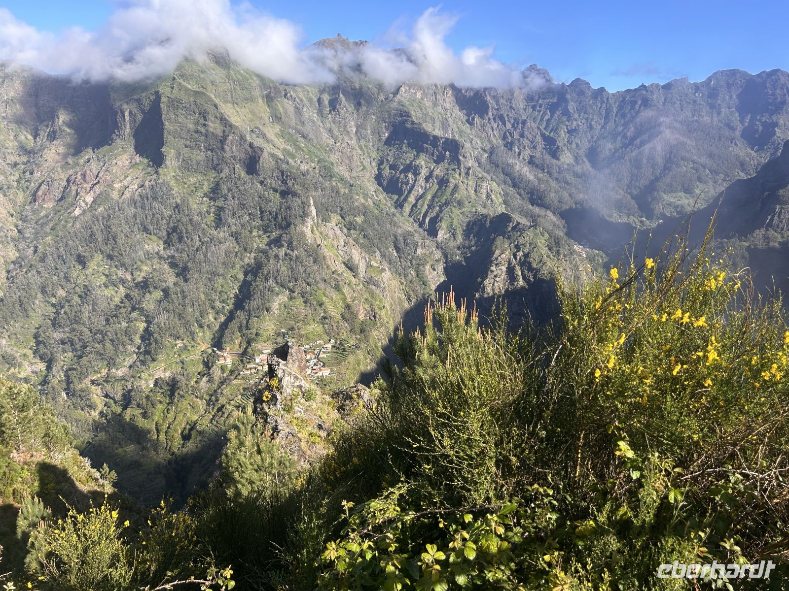 Wunderschöne Aussicht ins Nonnental &ndash; &copy; Carola Gastmeier (Eberhardt TRAVEL)