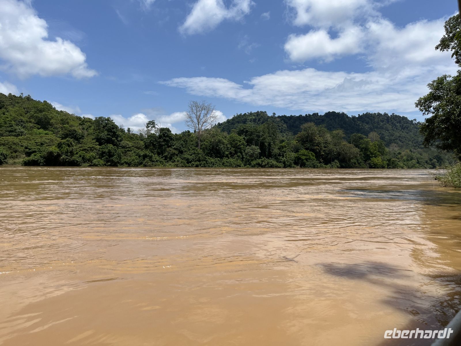 Sungai Tembeling Fluss, Malaysia.jpeg &ndash; &copy; Maria Feibig (Eberhardt TRAVEL)