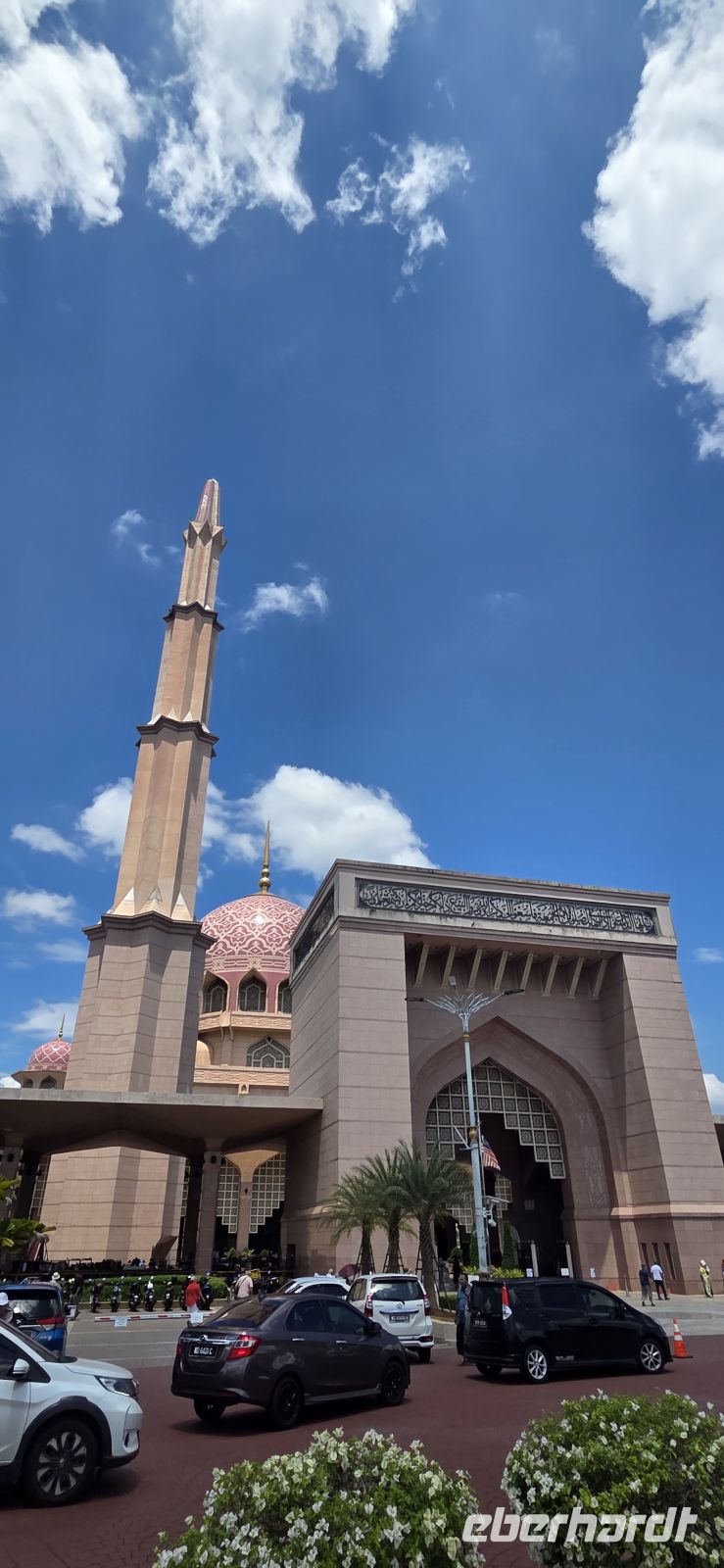Putra-Moschee - Putrajaya &ndash; &copy; Ronja Wagner (Eberhardt TRAVEL)