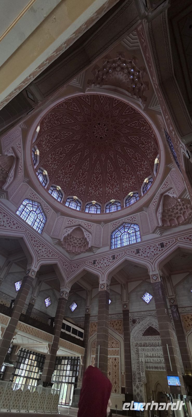 Putra-Moschee - Putrajaya &ndash; &copy; Ronja Wagner (Eberhardt TRAVEL)